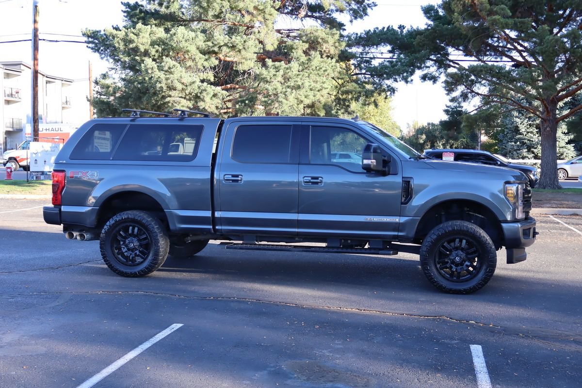 Used 2019 Ford F250 Lariat w/ Lariat Ultimate Package AWD/4WD image 3