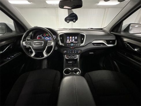 Certified 2024 GMC Terrain SLE image 19