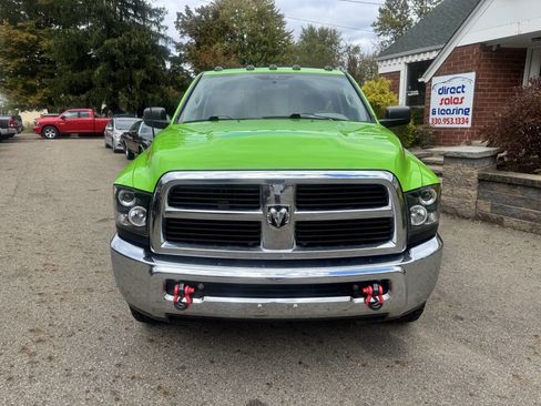 Used 2012 RAM 2500 ST w/ Chrome Appearance Group image 3