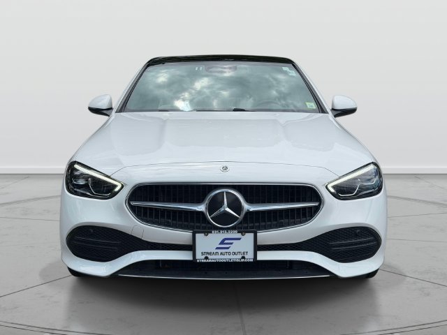 Used 2025 Mercedes-Benz C 300 4MATIC Sedan image 2