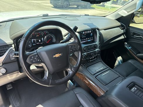 Used 2019 Chevrolet Tahoe Premier AWD/4WD image 22