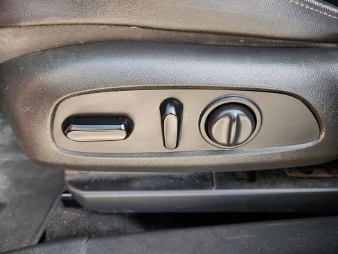 Used 2020 Buick Encore GX Select w/ Sport Touring Package image 13