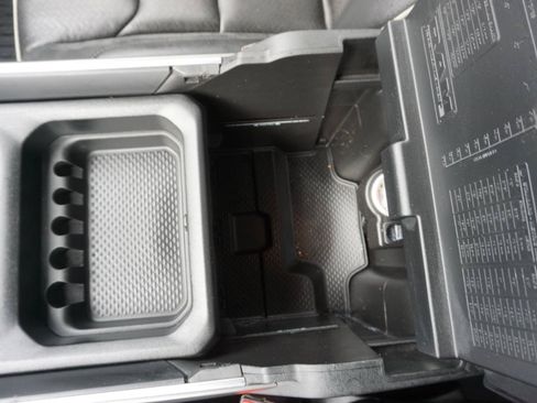 Used 2020 RAM 1500 Laramie w/ Sport Appearance Package AWD/4WD image 20