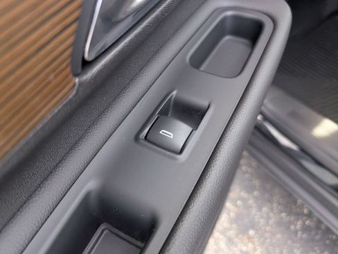 Used 2019 GMC Terrain SLE w/ Driver Convenience Package FWD image 12