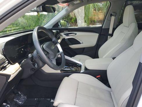 Certified 2025 Audi Q5 Premium Plus w/ Premium Plus AWD/4WD image 24