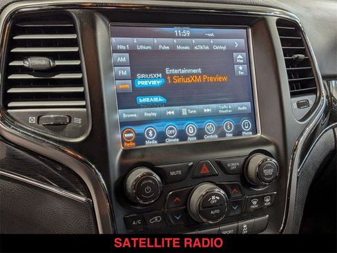 Used 2018 Jeep Grand Cherokee Trailhawk image 23