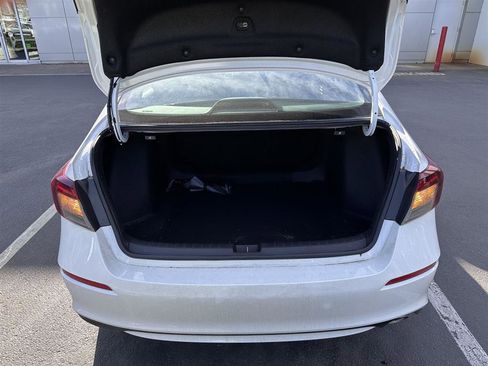Used 2025 Honda Civic Sport image 21