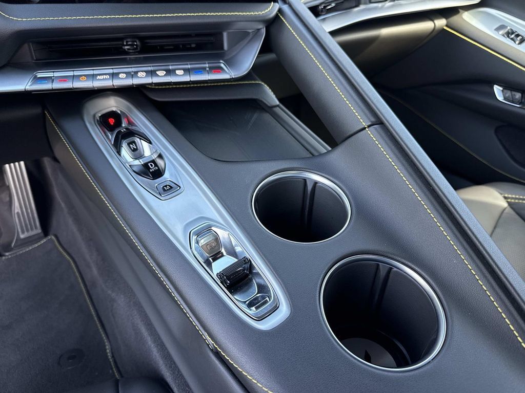 Used 2026 Chevrolet Corvette Stingray Preferred Cpe w/ Z51 Performance Package RWD image 22