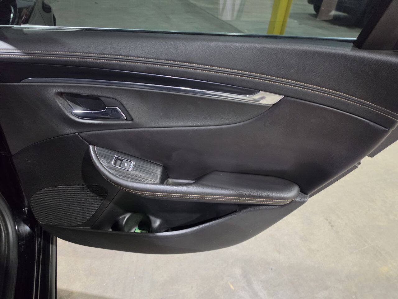 Used 2019 Chevrolet Impala Premier FWD image 29