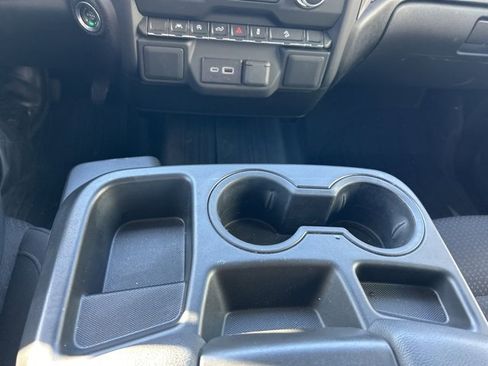 Used 2024 GMC Sierra 1500 Pro w/ Pro Value Package image 15