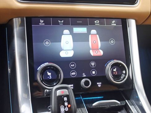 Used 2019 Land Rover Range Rover Sport HSE Dynamic image 24