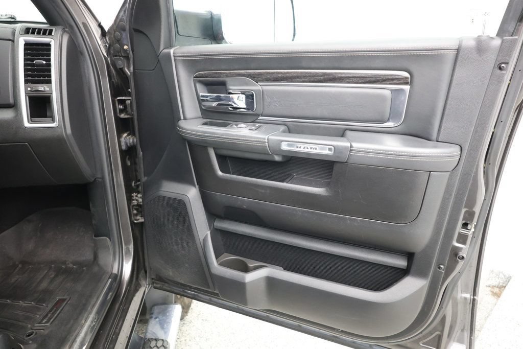 Used 2018 RAM 3500 Limited AWD/4WD image 25