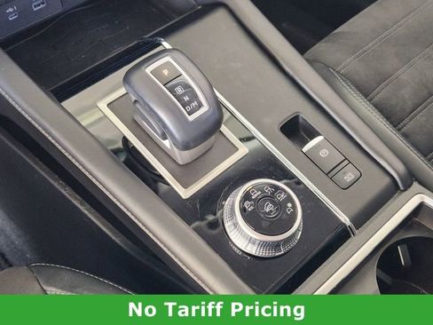 Used 2022 Mitsubishi Outlander SE image 19