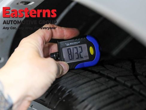 Used 2022 Nissan Armada SV w/ SV Appearance Package image 30