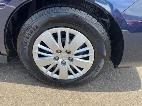 Used 2015 Honda Odyssey LX image 13