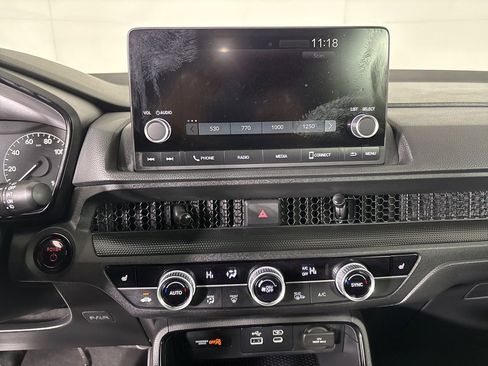 Used 2025 Honda CR-V Sport image 16