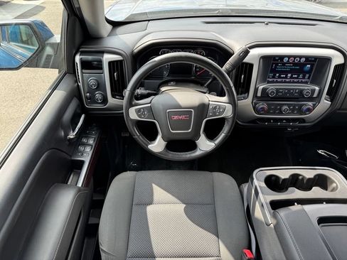 Used 2017 GMC Sierra 1500 SLE AWD/4WD image 9