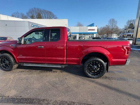 Used 2017 Ford F150 Lariat image 5