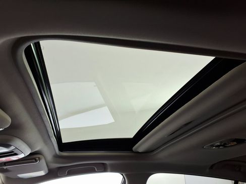 New 2026 Subaru Crosstrek 2.5i Limited AWD/4WD image 7