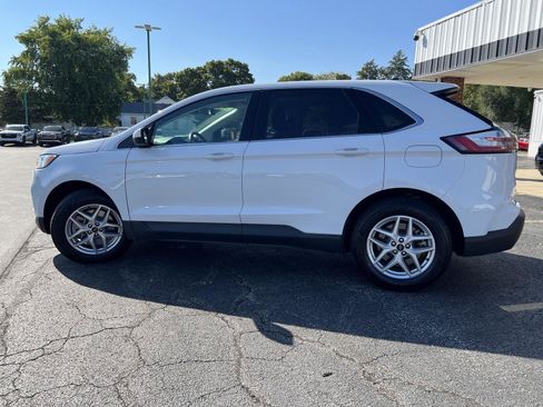 Used 2023 Ford Edge SEL image 9