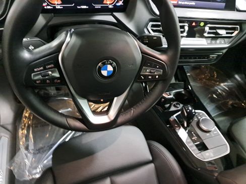 Certified 2022 BMW 228i Gran Coupe w/ Convenience Package FWD image 17