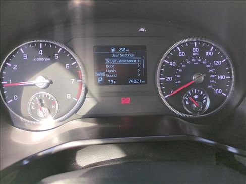 Used 2022 Kia Telluride EX FWD image 11