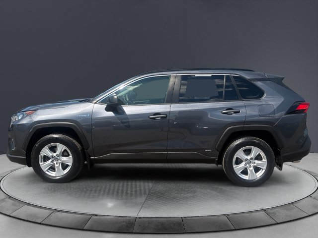 Used 2019 Toyota RAV4 LE w/ Carpet Mat Package AWD/4WD image 2