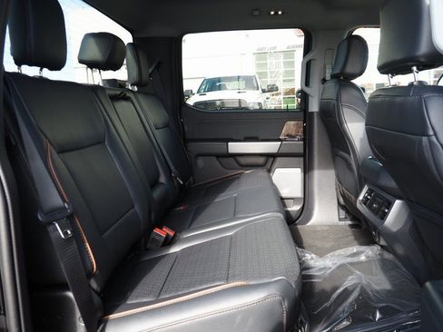 New 2026 Ford F350 Lariat w/ Black Appearance Package image 7