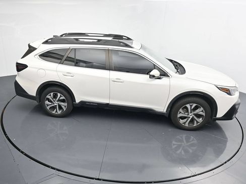 Used 2022 Subaru Outback Limited w/ Popular Package #2 AWD/4WD image 29