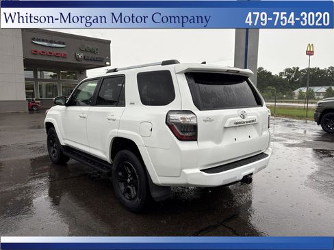 Used 2021 Toyota 4Runner SR5 Premium AWD/4WD image 7