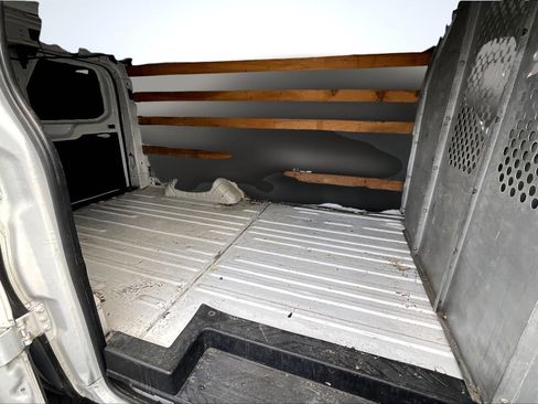 Used 2016 Ford Transit 250 130 Low Roof w/ Exterior Upgrade Package image 26