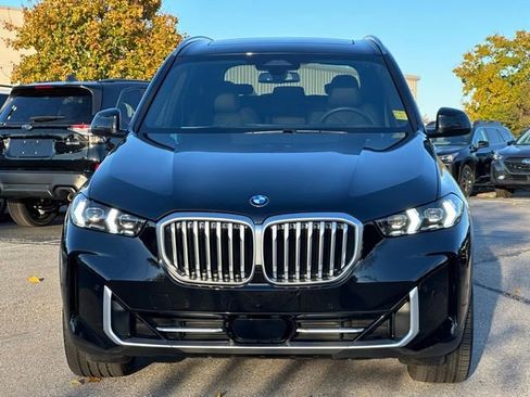 Certified 2024 BMW X5 xDrive40i w/ Premium Package image 2