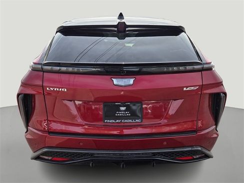 New 2026 Cadillac Lyriq V w/ Exterior Carbon Fiber Package image 3