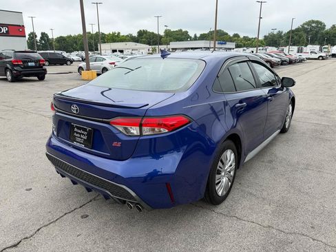 Used 2020 Toyota Corolla SE FWD image 3