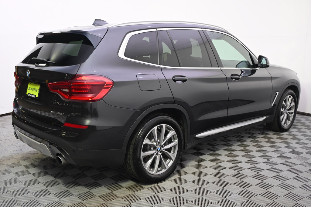 Used 2018 BMW X3 xDrive30i w/ Premium Package AWD/4WD image 6