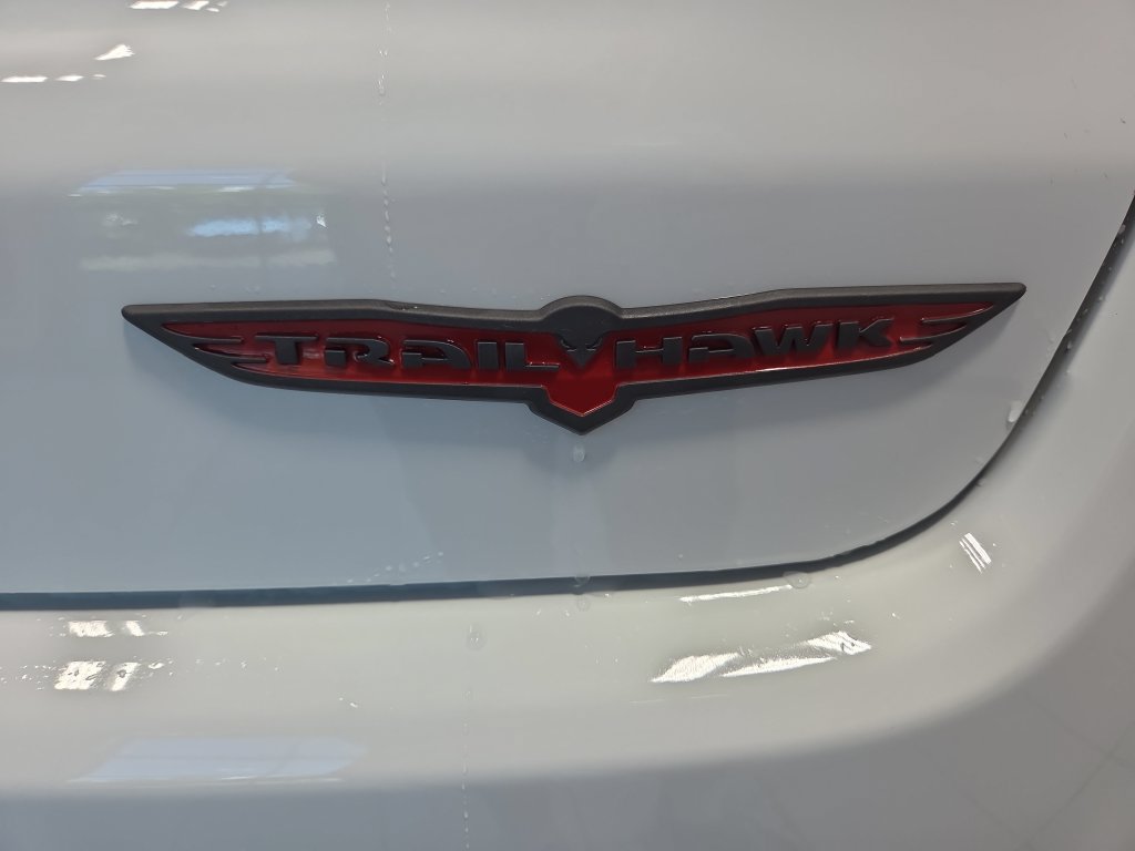 New 2026 Jeep Compass Trailhawk AWD/4WD image 10