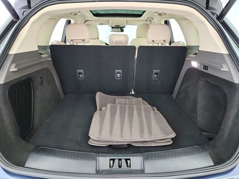 Used 2022 Lincoln Corsair AWD w/ Premium Package image 34
