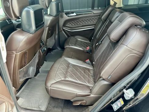 Used 2017 Mercedes-Benz GLS 550 4MATIC image 25
