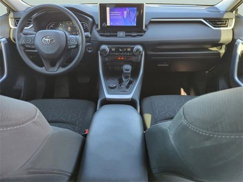 Used 2023 Toyota RAV4 XLE image 18
