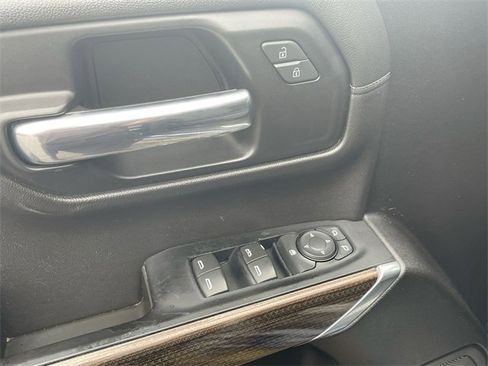 Certified 2019 Chevrolet Silverado 1500 LT w/ All-Star Edition image 22