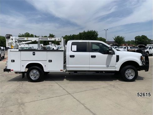 Used 2022 Ford F350 XL w/ Power Equipment Group AWD/4WD image 7