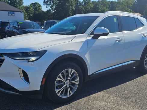 Used 2022 Buick Envision Preferred AWD/4WD image 3