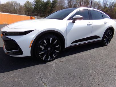 Used 2024 Toyota Crown Platinum