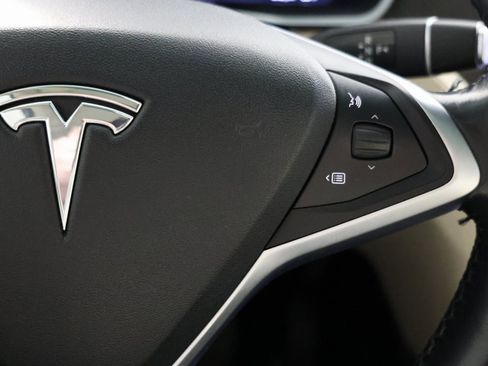 Used 2017 Tesla Model X 75D AWD/4WD image 14