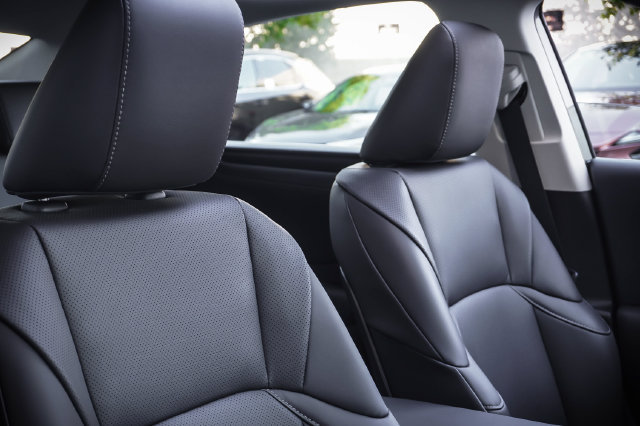 Certified 2025 Lexus ES 300h w/ Premium Package FWD image 26