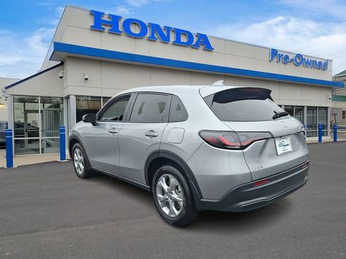Used 2025 Honda HR-V LX image 6