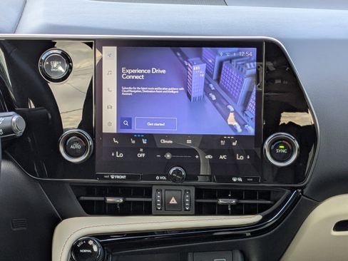 Used 2024 Lexus NX 250 FWD image 19