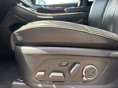 Used 2024 Hyundai Palisade Calligraphy AWD/4WD image 15
