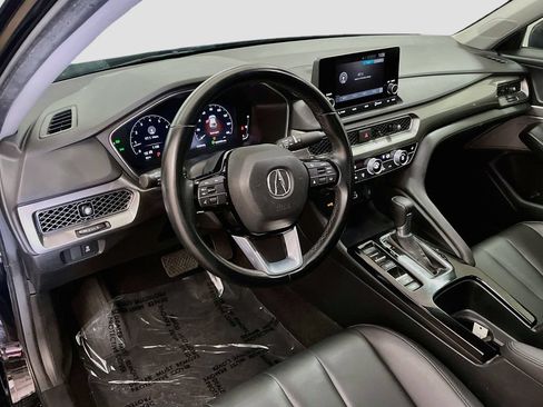 Used 2025 Acura Integra FWD image 9