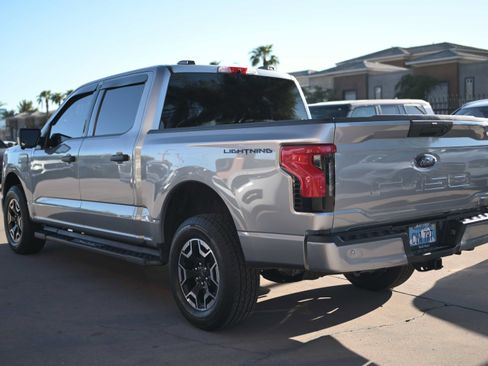 Used 2023 Ford F150 Lightning XLT AWD/4WD image 8
